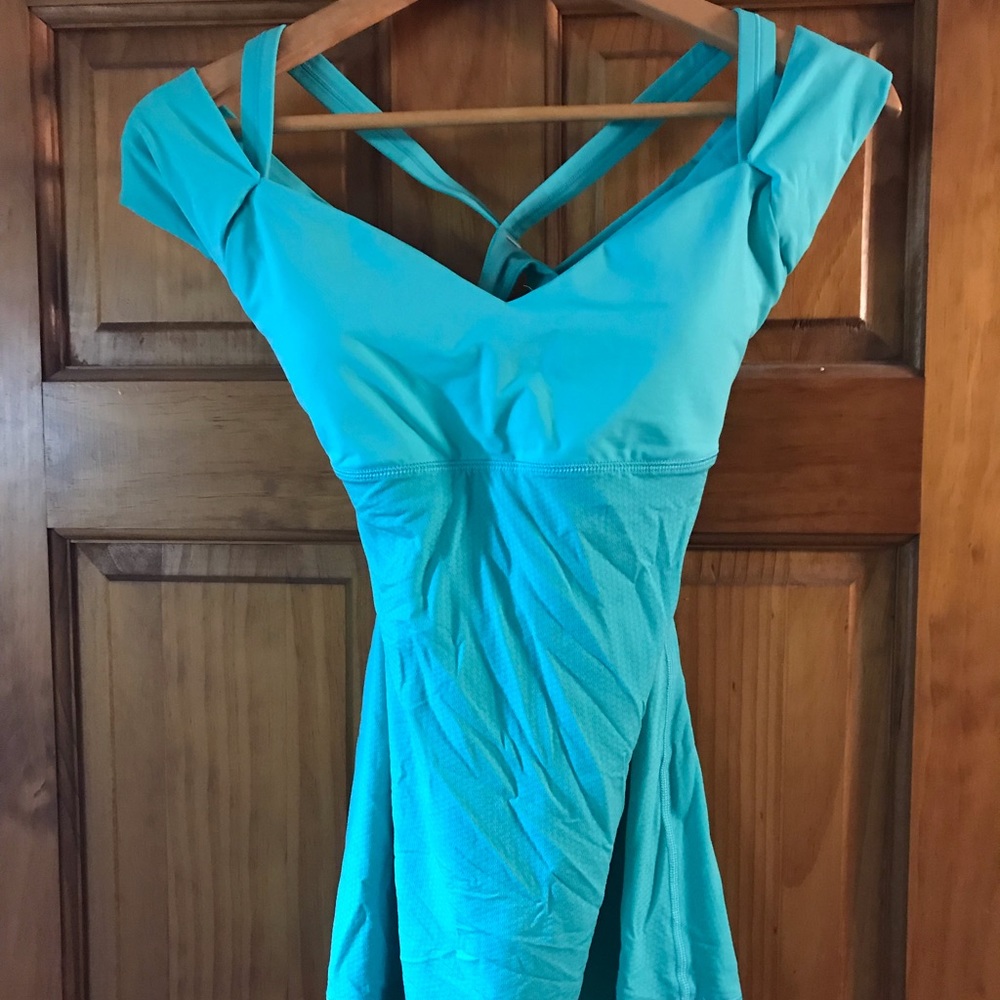 LULULEMON athletic top/tank top